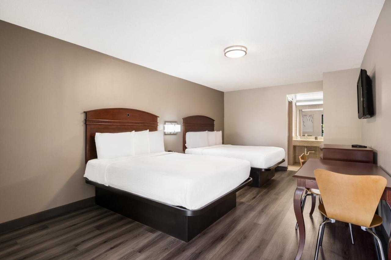 Red Carpet Inn Едісон Екстер'єр фото