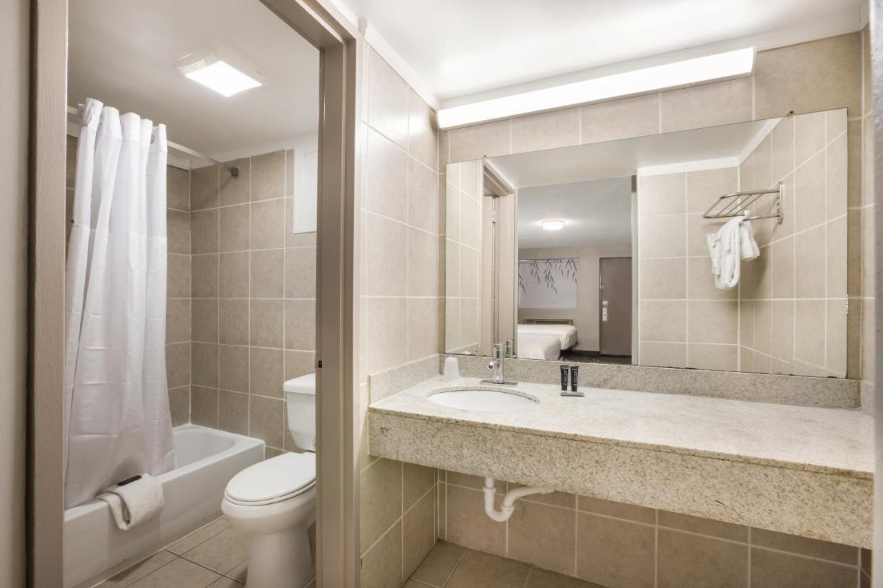 Red Carpet Inn Едісон Екстер'єр фото
